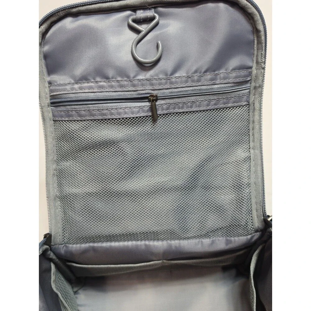 Travel Bag Troiletry Hanging Gray Organizer w/ Hero Travel Passport And Storage.